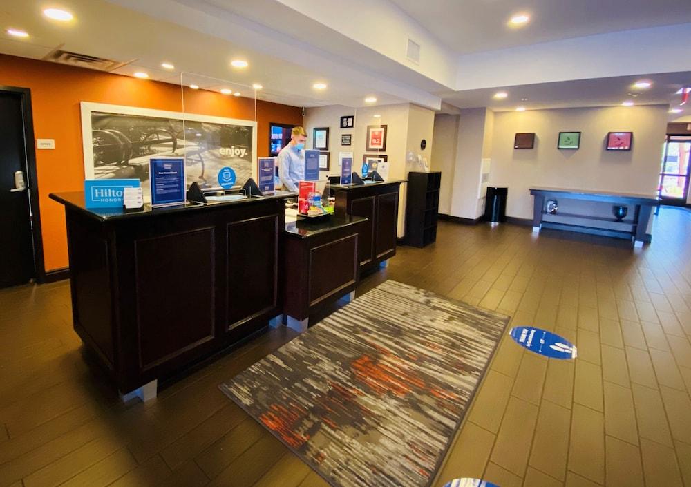 Hampton Inn & Suites Las Vegas South Екстер'єр фото