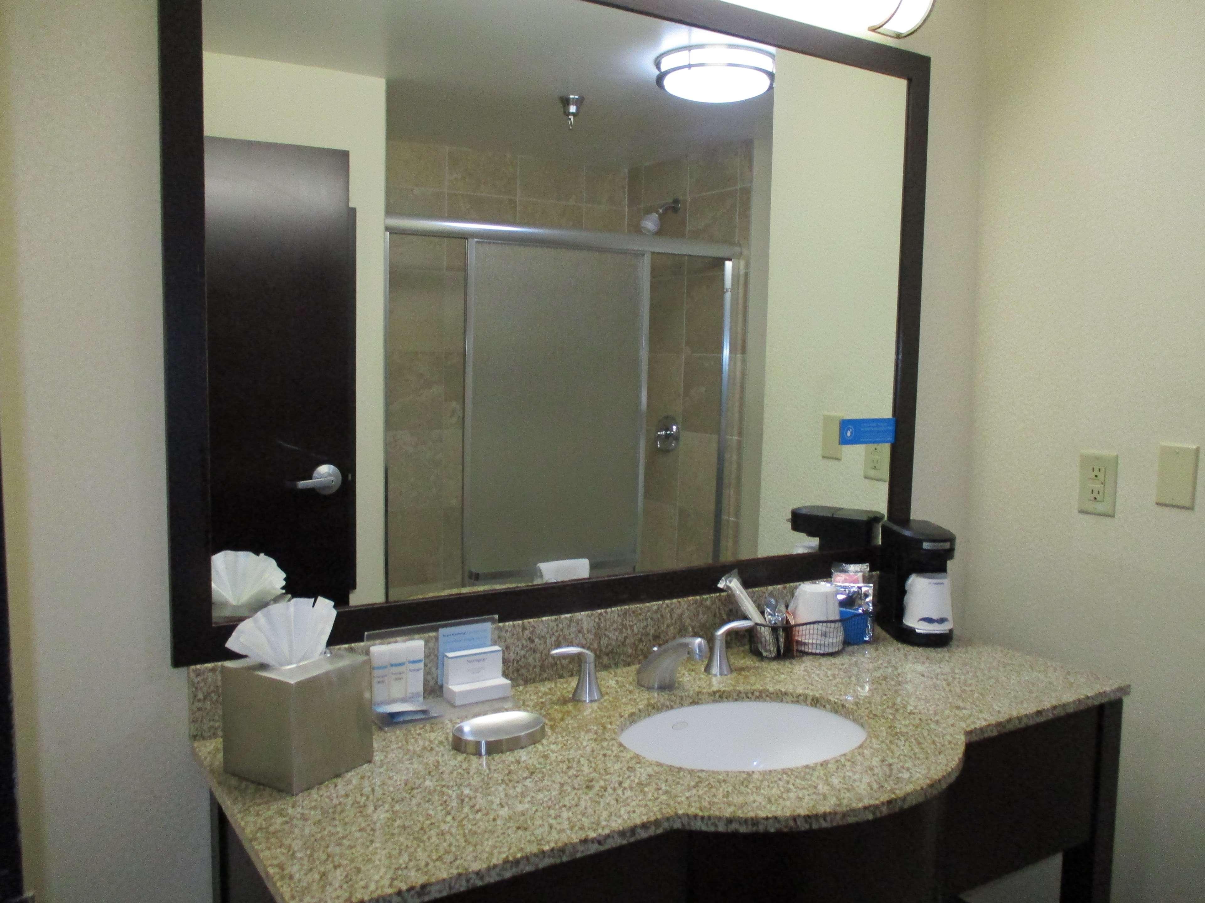 Hampton Inn & Suites Las Vegas South Екстер'єр фото