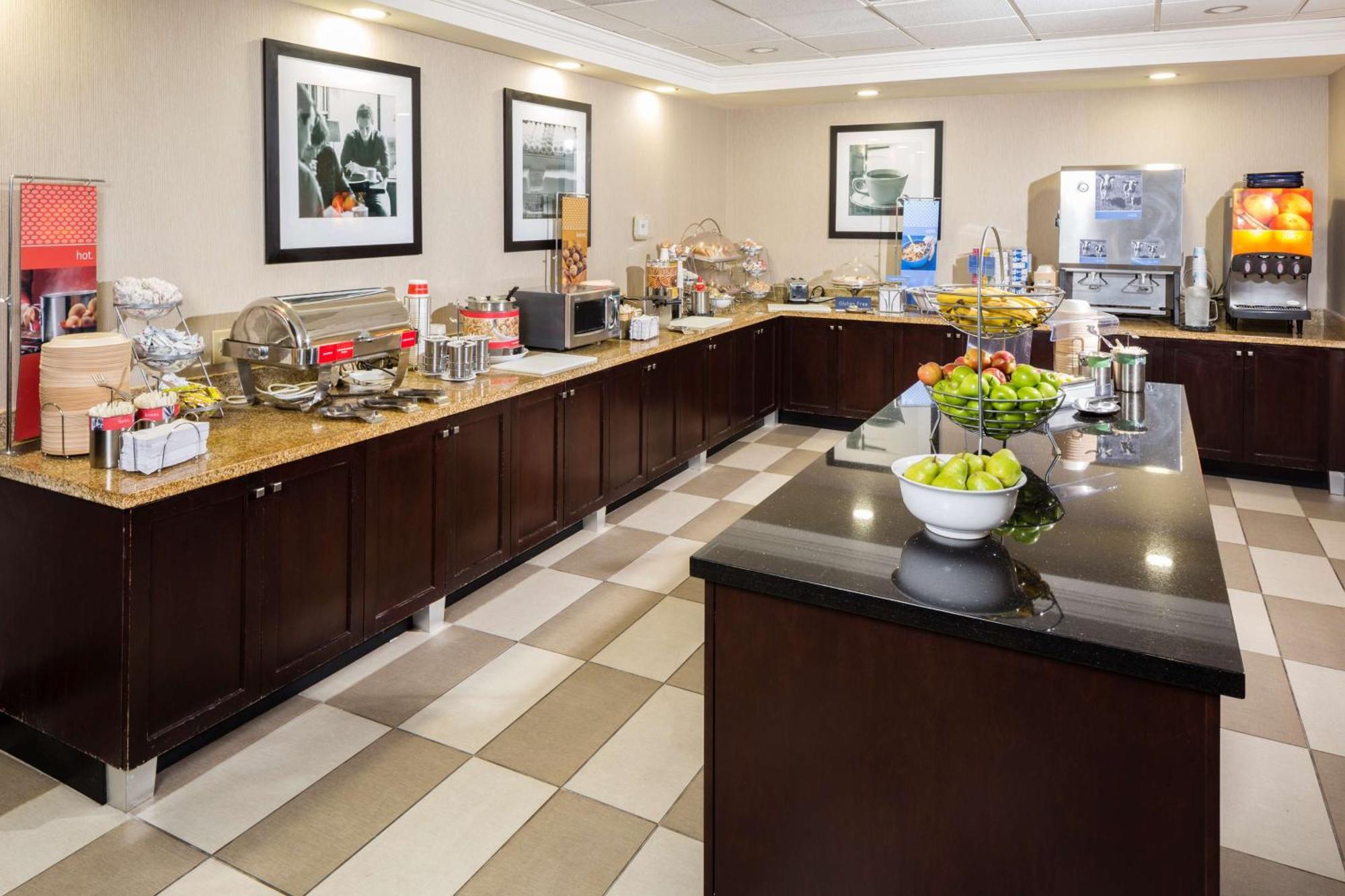 Hampton Inn & Suites Las Vegas South Екстер'єр фото