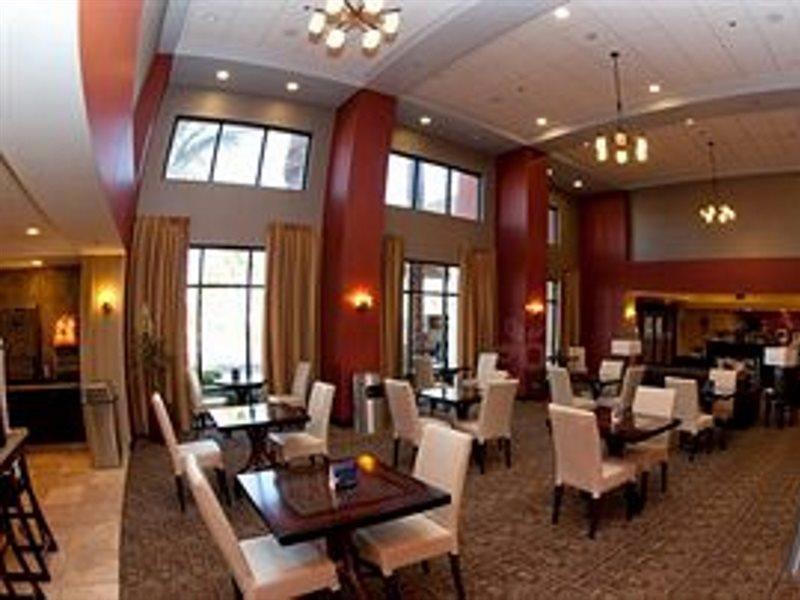 Hampton Inn & Suites Las Vegas South Екстер'єр фото