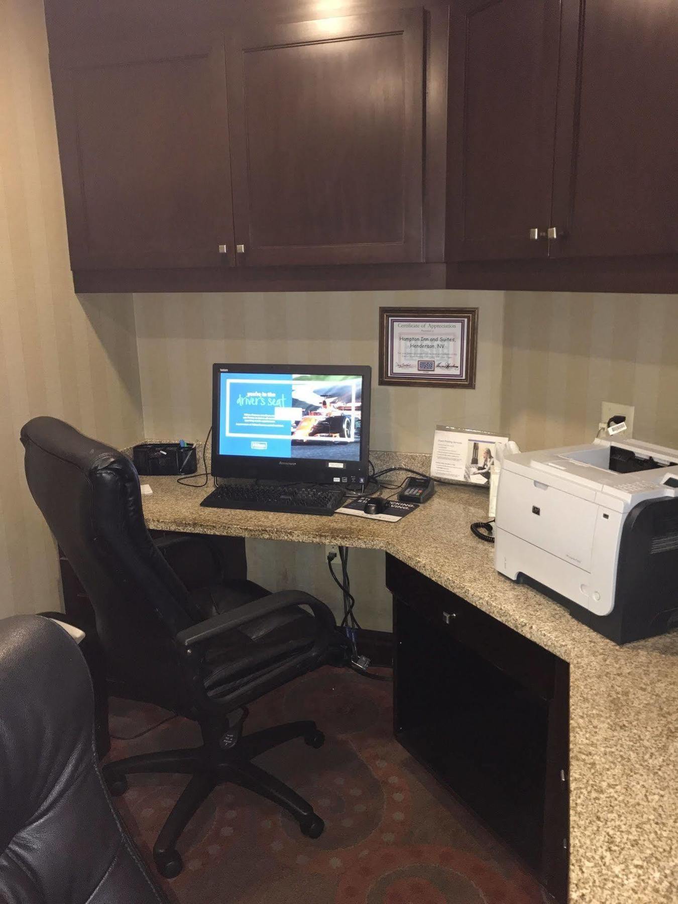 Hampton Inn & Suites Las Vegas South Екстер'єр фото