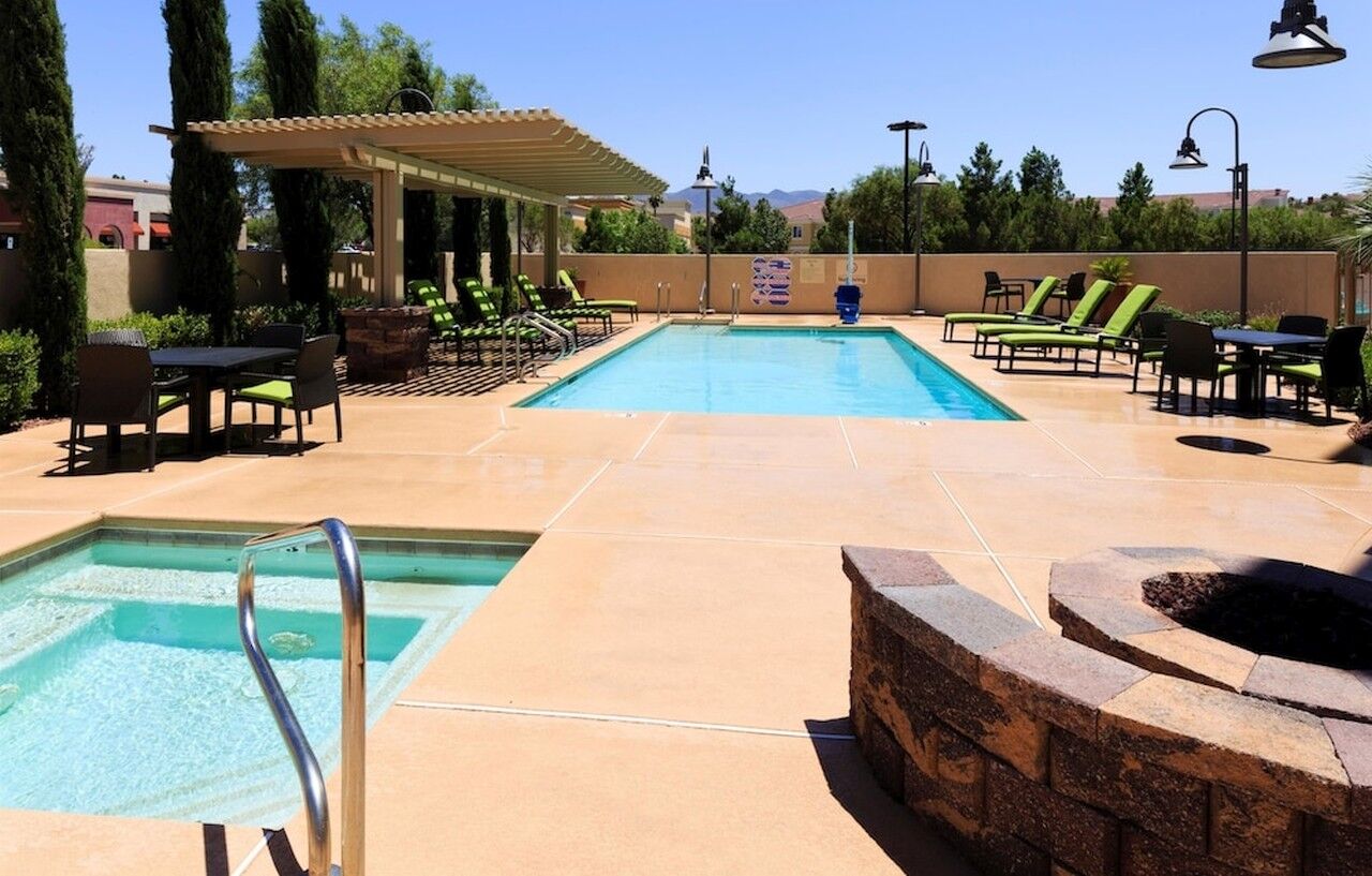 Hampton Inn & Suites Las Vegas South Екстер'єр фото